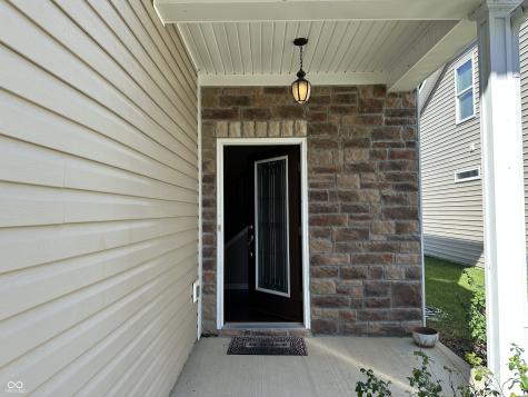 1994 Shadow Creek Boulevard Columbus IN 47201