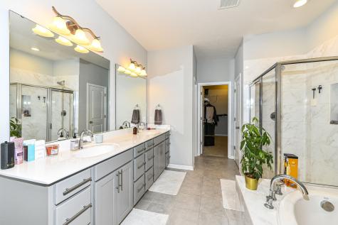 13372 Dorster Street Fishers IN 46037