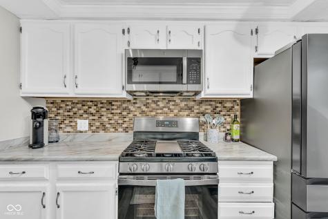 1918 E 68th Street Indianapolis IN 46220