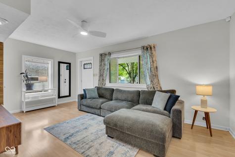 1918 E 68th Street Indianapolis IN 46220