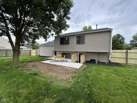 8277 N Waterford Drive Columbus IN 47201
