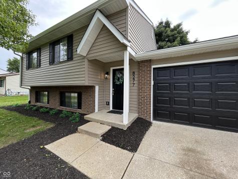 8277 N Waterford Drive Columbus IN 47201