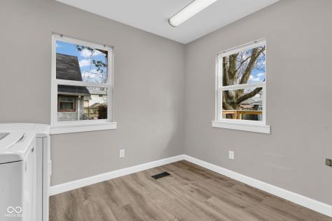 1301 Wayne Street Noblesville IN 46060