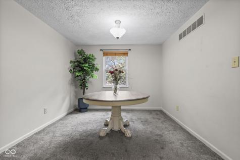 525 N Greenbriar Drive Greenwood IN 46142