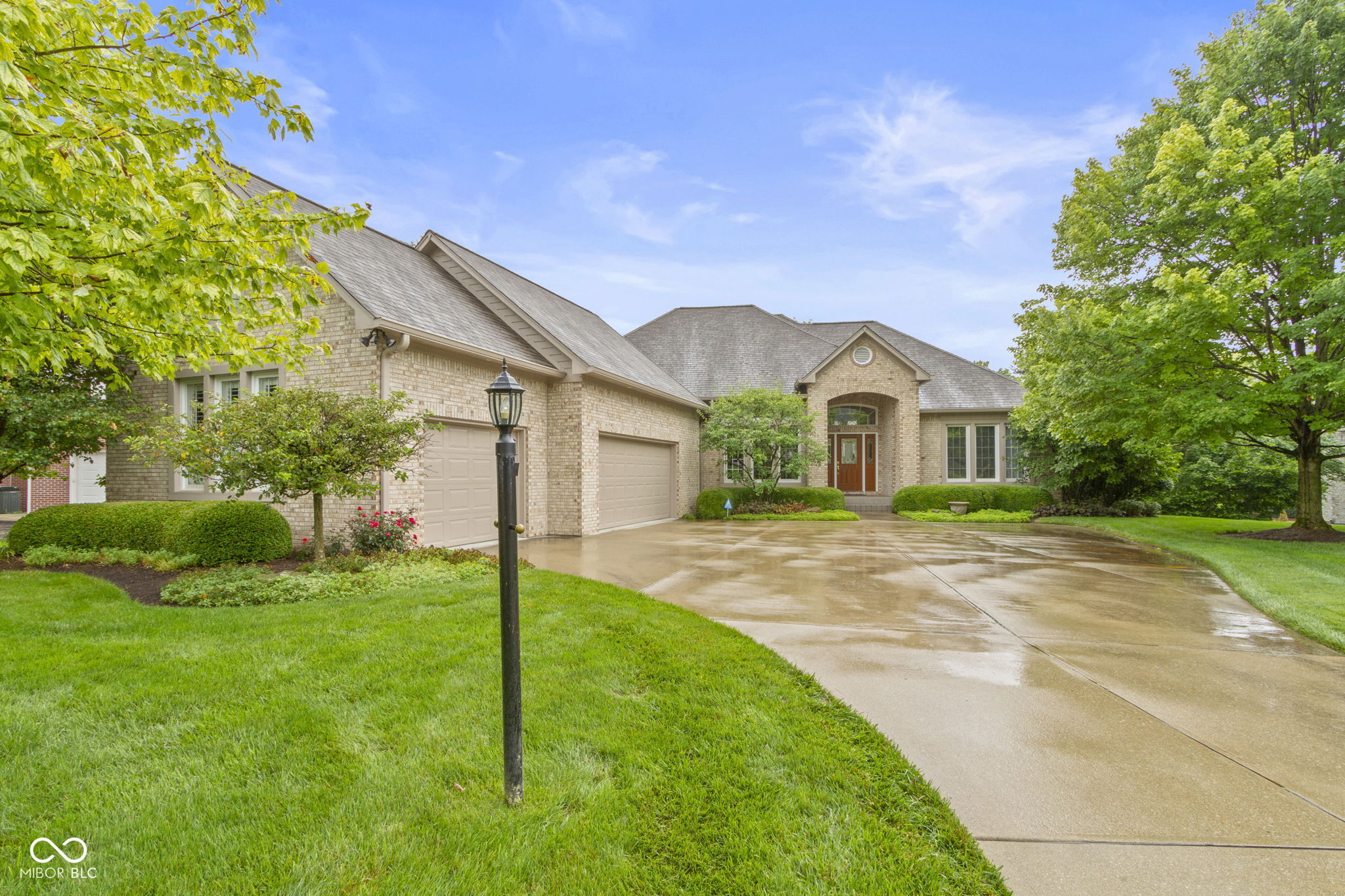7205 Sunset Court Zionsville IN 46077