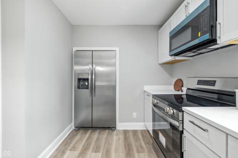 8315 E 36th Place Indianapolis IN 46226