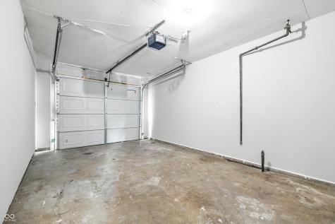8315 E 36th Place Indianapolis IN 46226