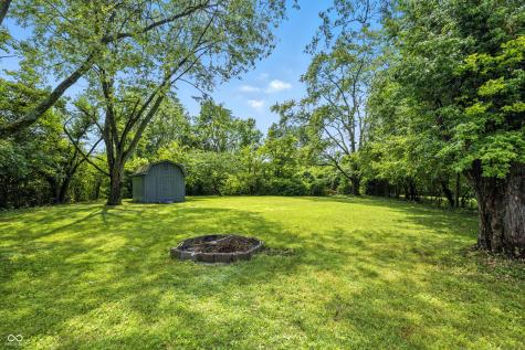 8315 E 36th Place Indianapolis IN 46226