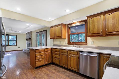 8538 Lockwood Place Indianapolis IN 46217