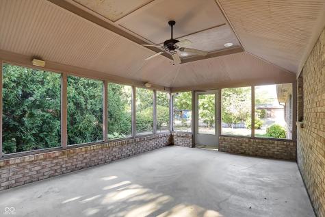 8538 Lockwood Place Indianapolis IN 46217