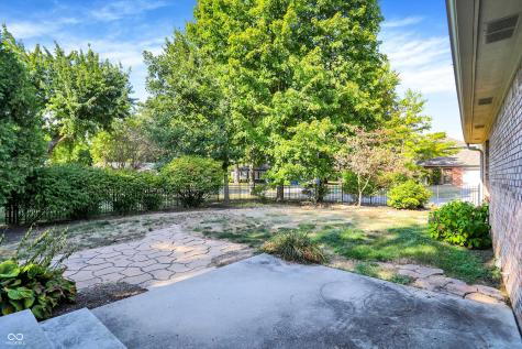 8538 Lockwood Place Indianapolis IN 46217