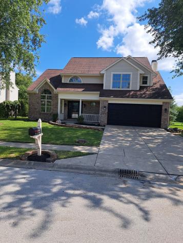 7589 Fox Tail Circle Avon IN 46123