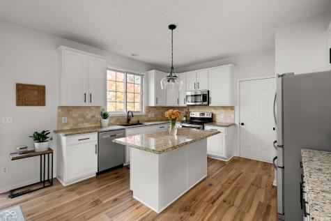 8920 Shelburne Way Zionsville IN 46077