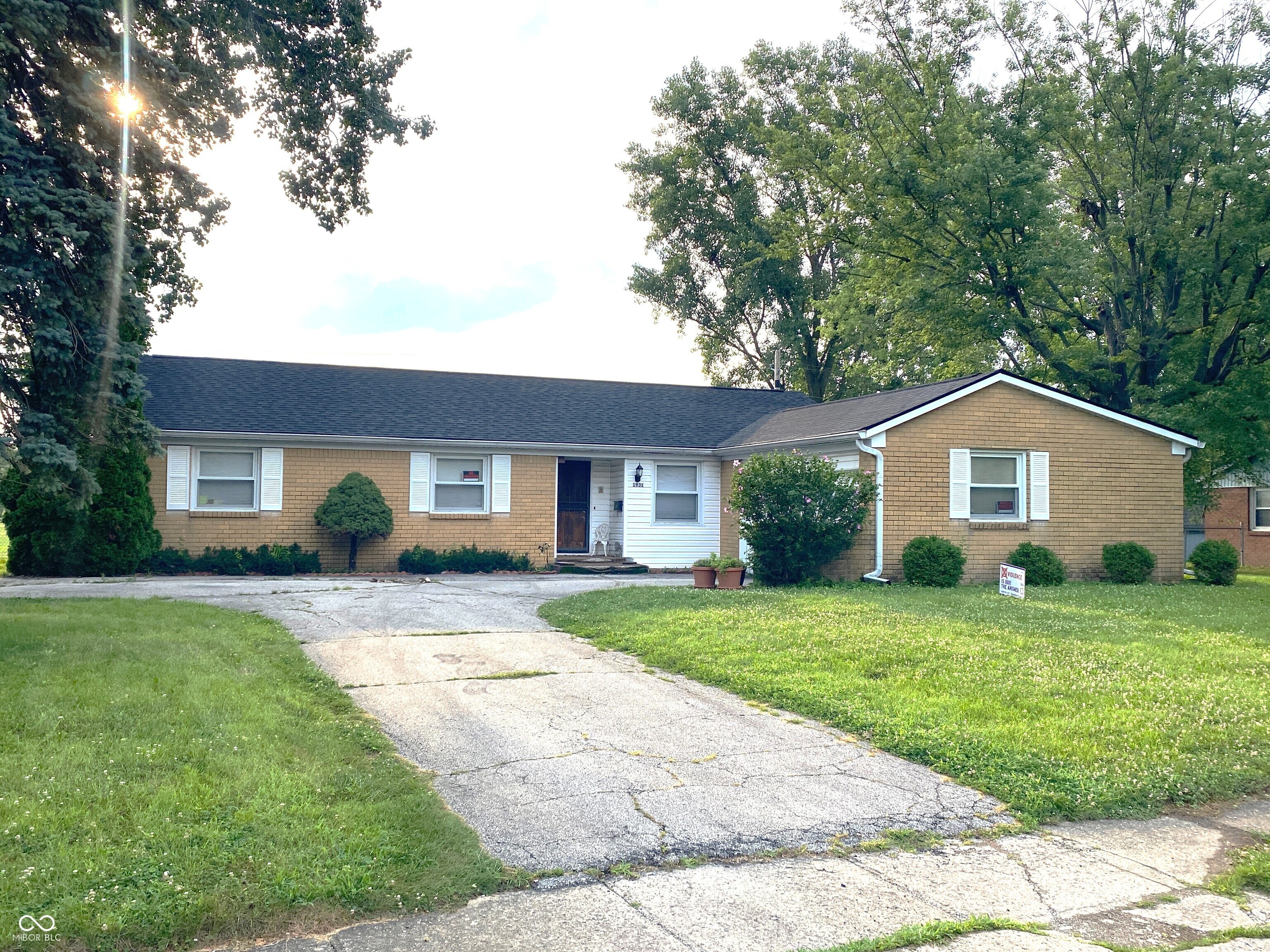 1931 Rockford Road Indianapolis IN 46229