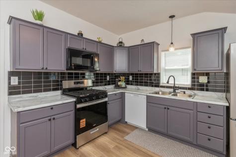 2134 S Delaware Street Indianapolis IN 46225