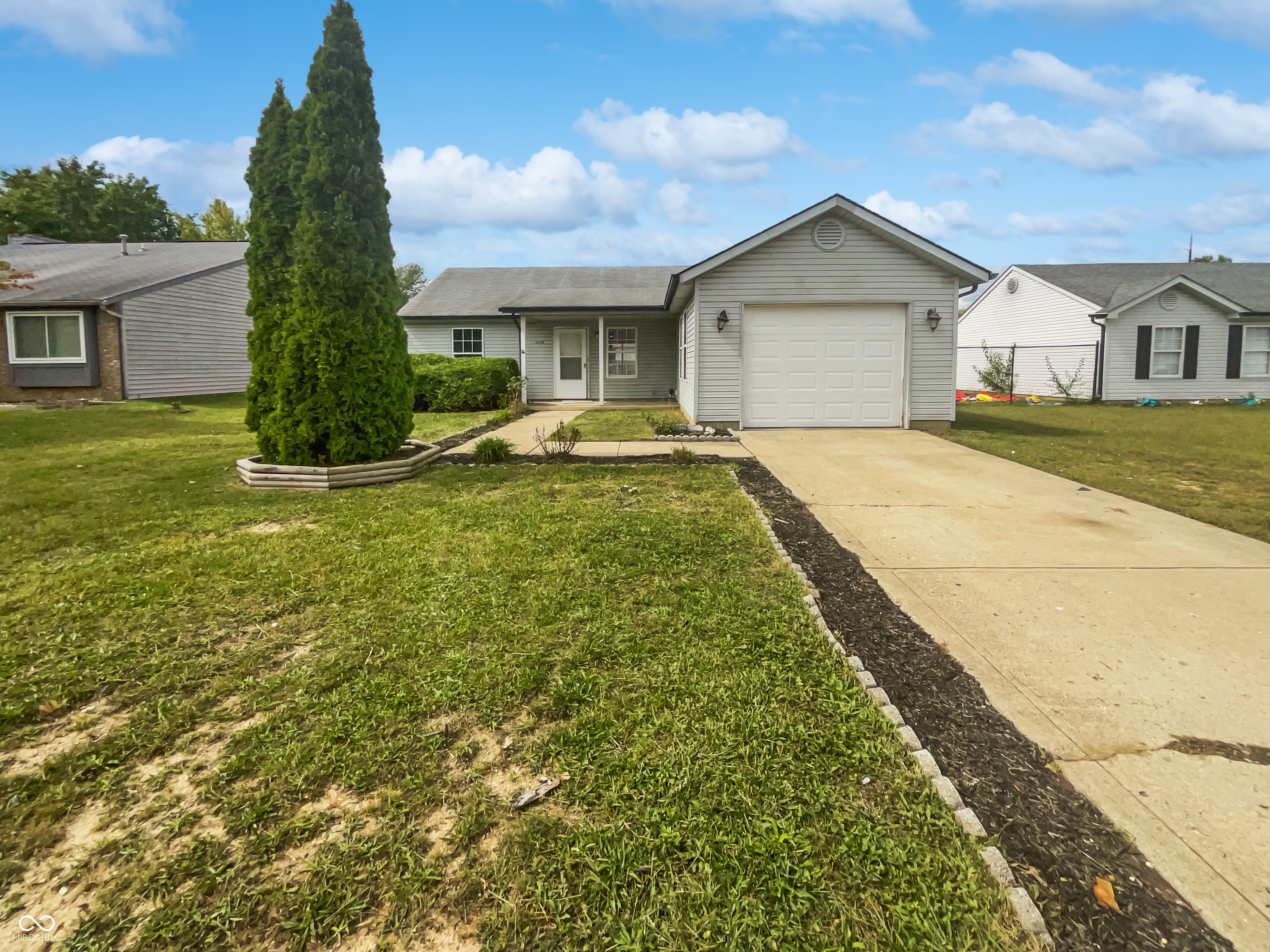 3250 Moccasin Court Indianapolis IN 46235