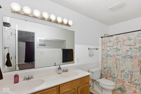2074 Alysheba Drive Indianapolis IN 46234
