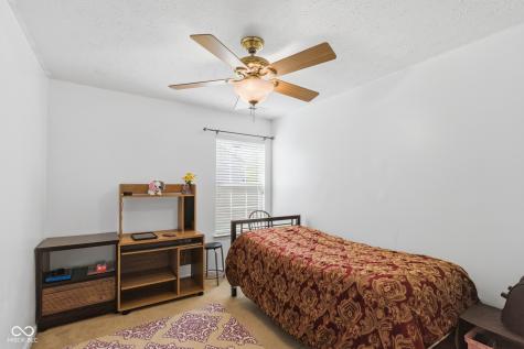 2074 Alysheba Drive Indianapolis IN 46234