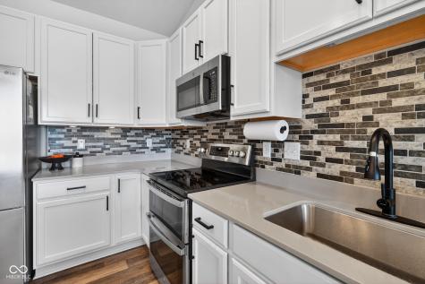 6551 Homestead Drive Whitestown IN 46075