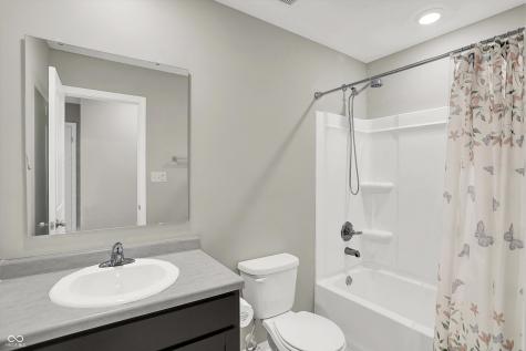 10620 Crystal Coop Lane Indianapolis IN 46235