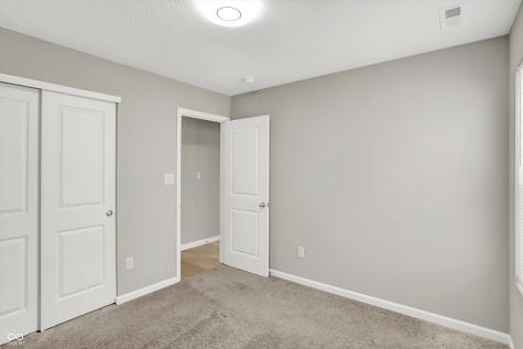 10620 Crystal Coop Lane Indianapolis IN 46235