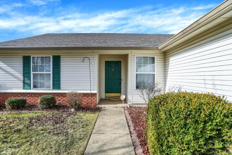 8036 Southern Trails Place Indianapolis IN 46237