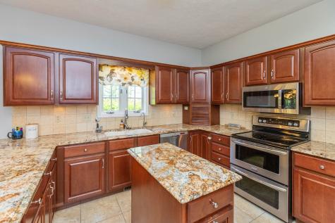 5600 N Red Oak Drive Greenfield IN 46140