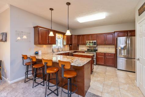 5600 N Red Oak Drive Greenfield IN 46140