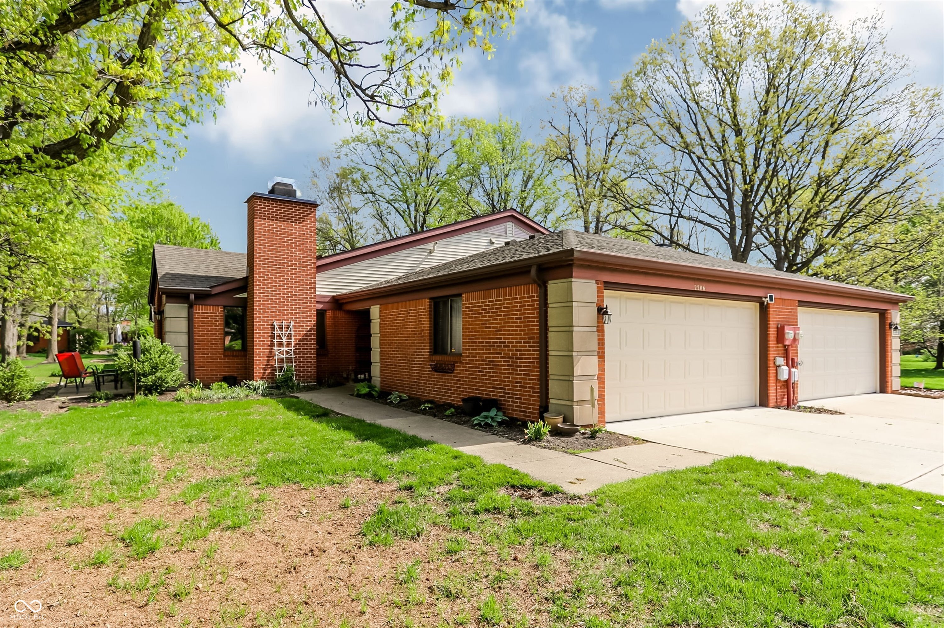 2206 Emily Drive Indianapolis IN 46260