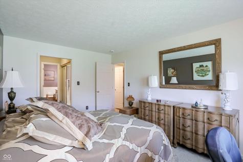 2206 Emily Drive Indianapolis IN 46260