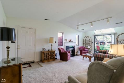 2206 Emily Drive Indianapolis IN 46260