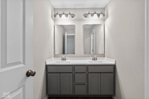 879 Rattlebox Lane Westfield IN 46074