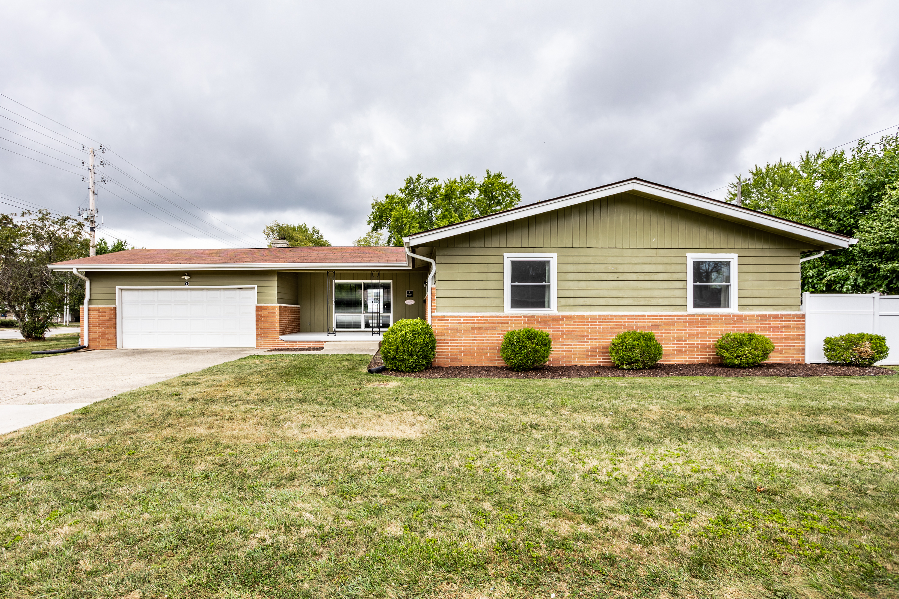 6 N Irwin Street Indianapolis IN 46219