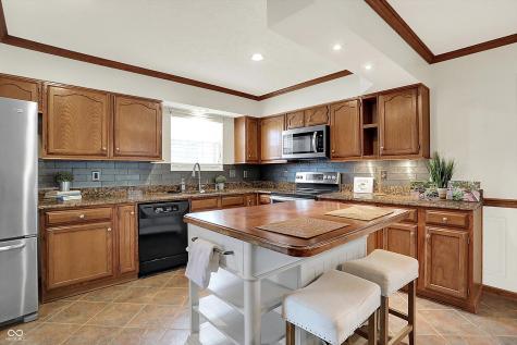 7775 Carly Place Fishers IN 46038