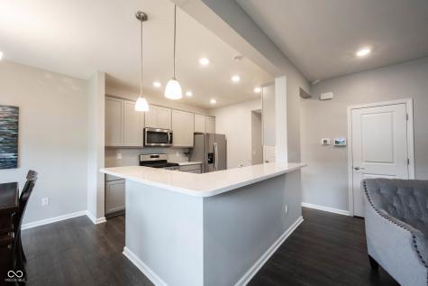 6389 Wasco Drive Whitestown IN 46075