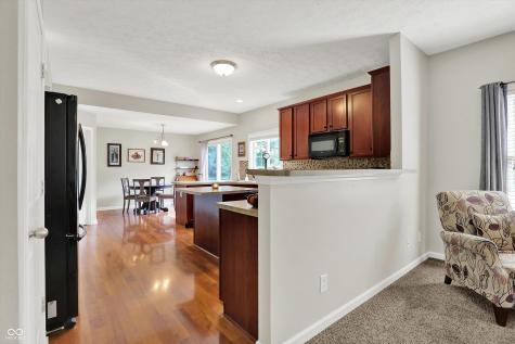 3740 Weather Stone Crossing Zionsville IN 46077