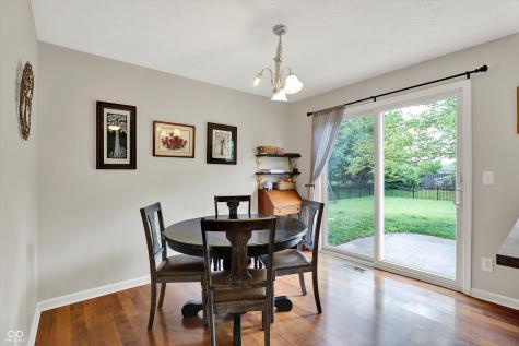 3740 Weather Stone Crossing Zionsville IN 46077