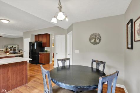 3740 Weather Stone Crossing Zionsville IN 46077