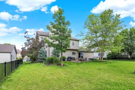 3740 Weather Stone Crossing Zionsville IN 46077