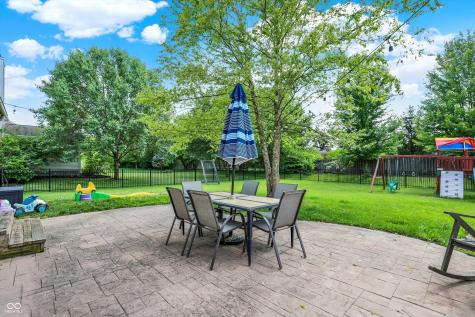 3740 Weather Stone Crossing Zionsville IN 46077