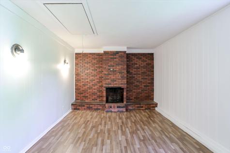 6672 E 43rd Place Indianapolis IN 46226