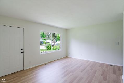 6672 E 43rd Place Indianapolis IN 46226