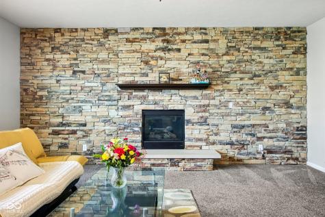 1628 Ballyganner Drive Avon IN 46123