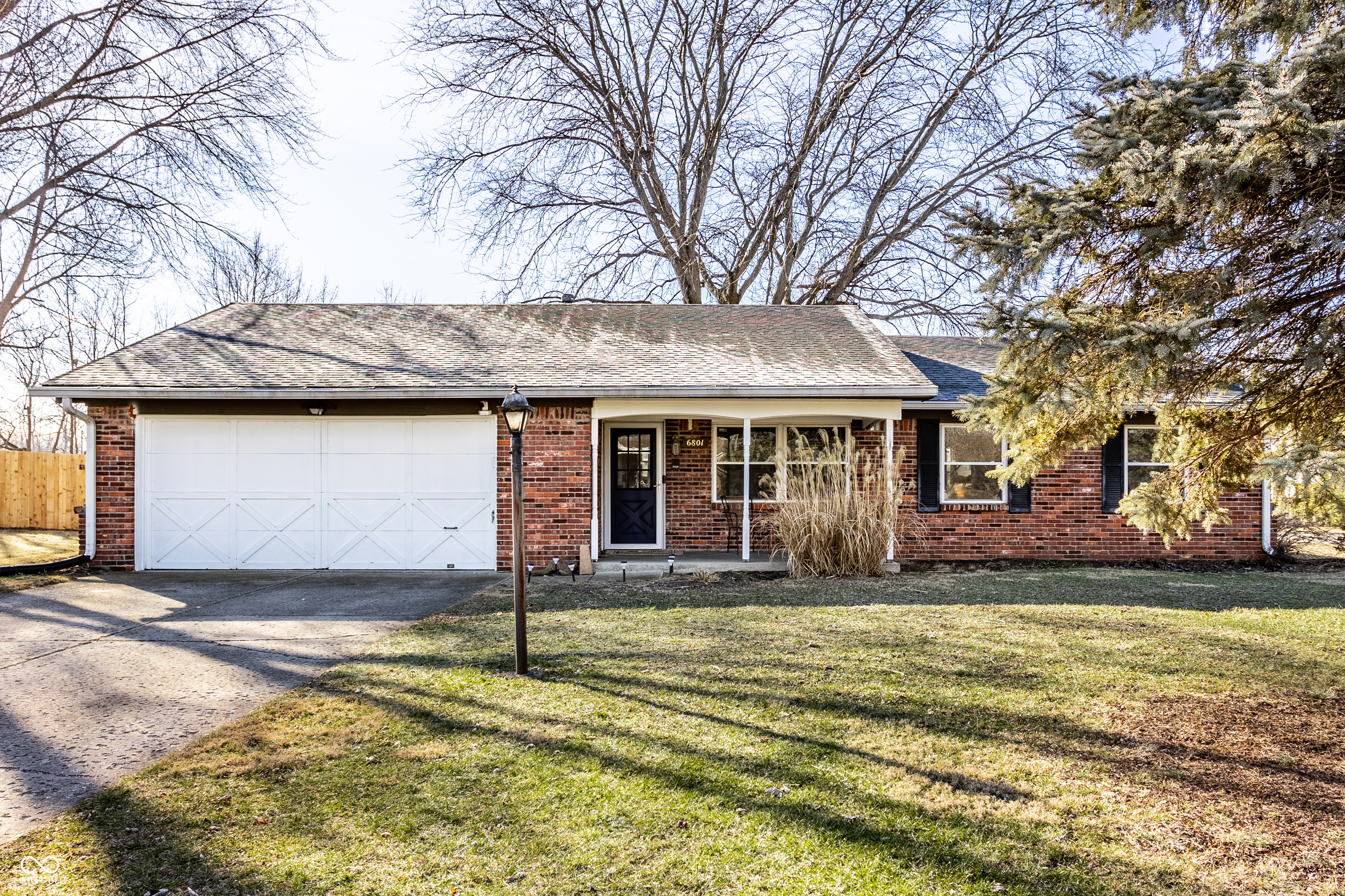 6801 Perry Court Indianapolis IN 46219