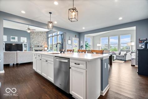 8594 Verbena Road Zionsville IN 46077