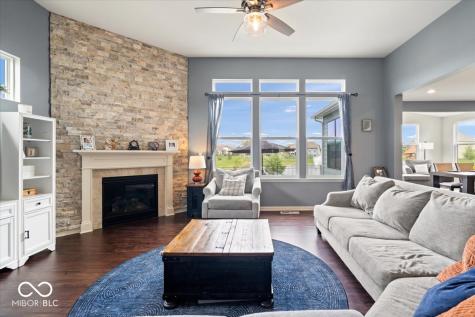 8594 Verbena Road Zionsville IN 46077
