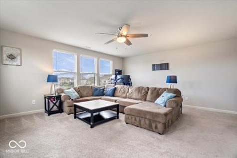 8594 Verbena Road Zionsville IN 46077