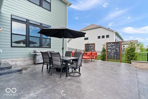 8594 Verbena Road Zionsville IN 46077