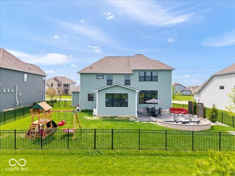 8594 Verbena Road Zionsville IN 46077