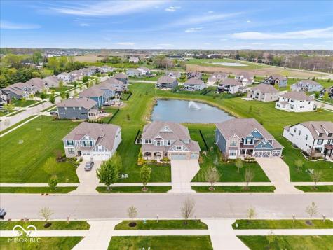 8594 Verbena Road Zionsville IN 46077
